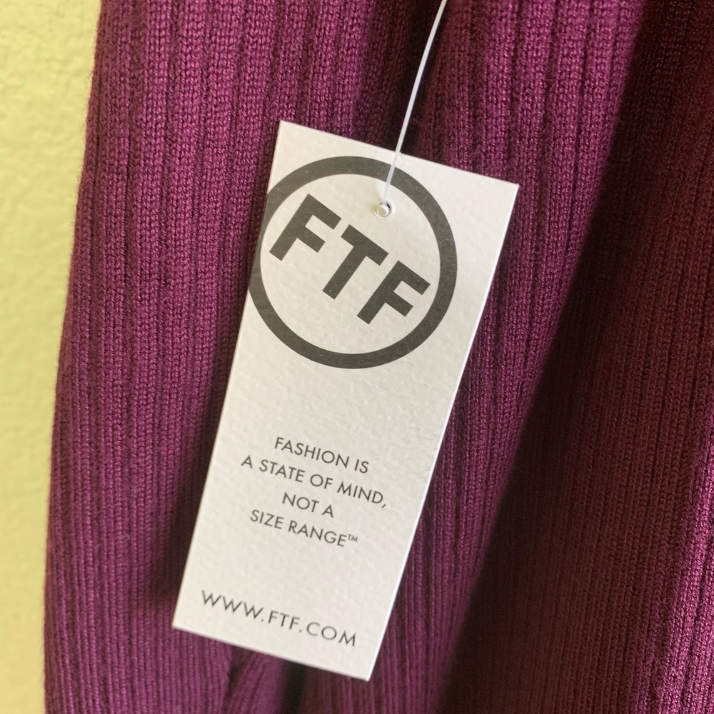 Purple pullover - Picture 5 of 5